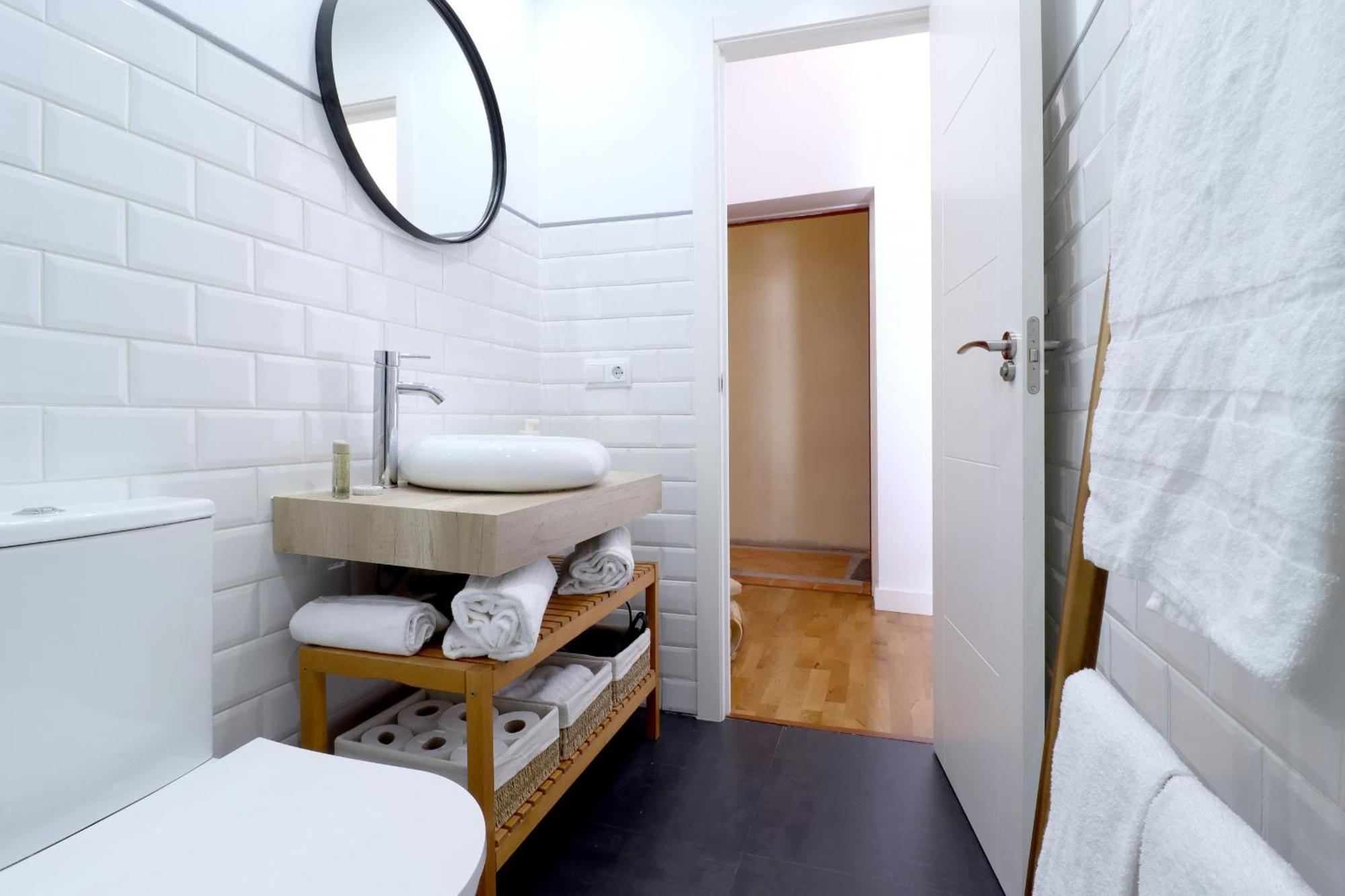 Chueca Suites Мадрид Екстериор снимка