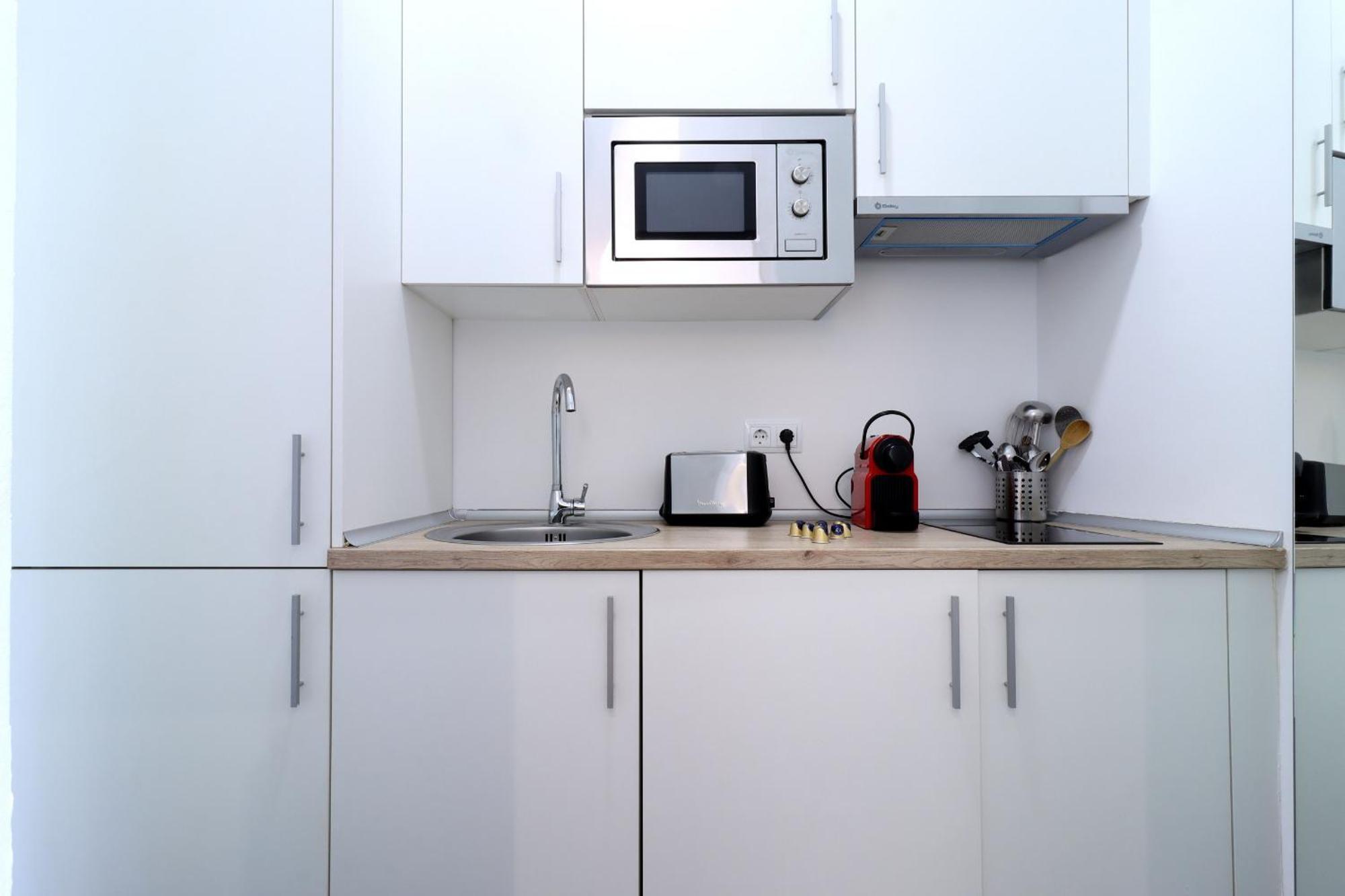 Chueca Suites Мадрид Екстериор снимка