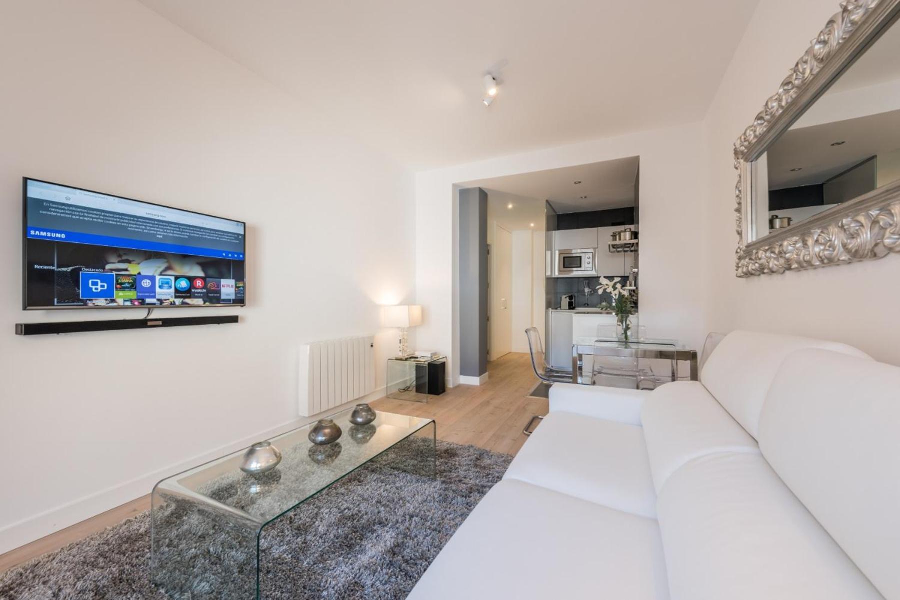 Chueca Suites Мадрид Екстериор снимка